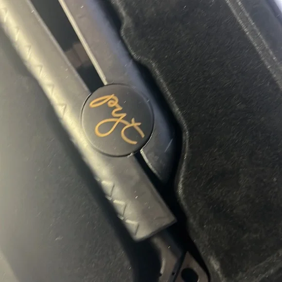 !BRAND NEW! Pretty Young Thing Hair Straightener